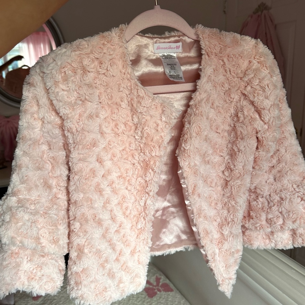 Bonnie Jean Pink Faux Fur Shawl Childs or Small Petite Adult
